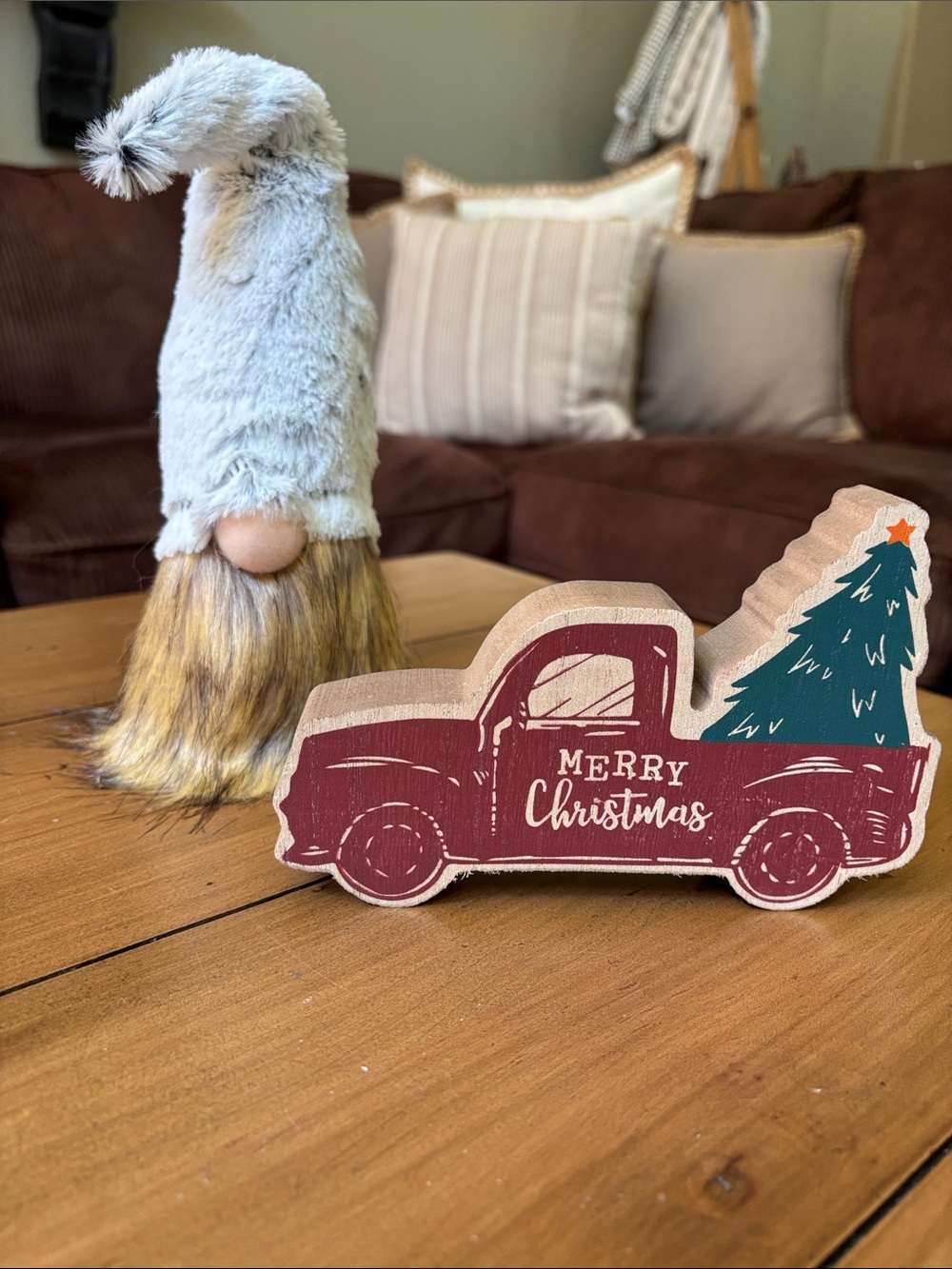 Merry Christmas Red Truck Wood Holiday Décor